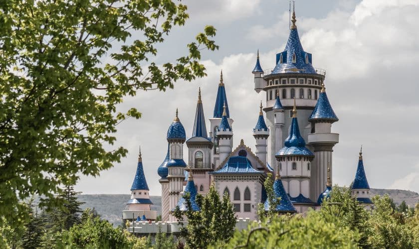 "Als das Wünschen noch geholfen hat" Ein Märchenabend im Advent